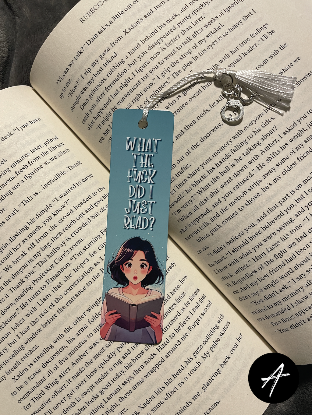 Smut Bookmark with text and illustration on an open book