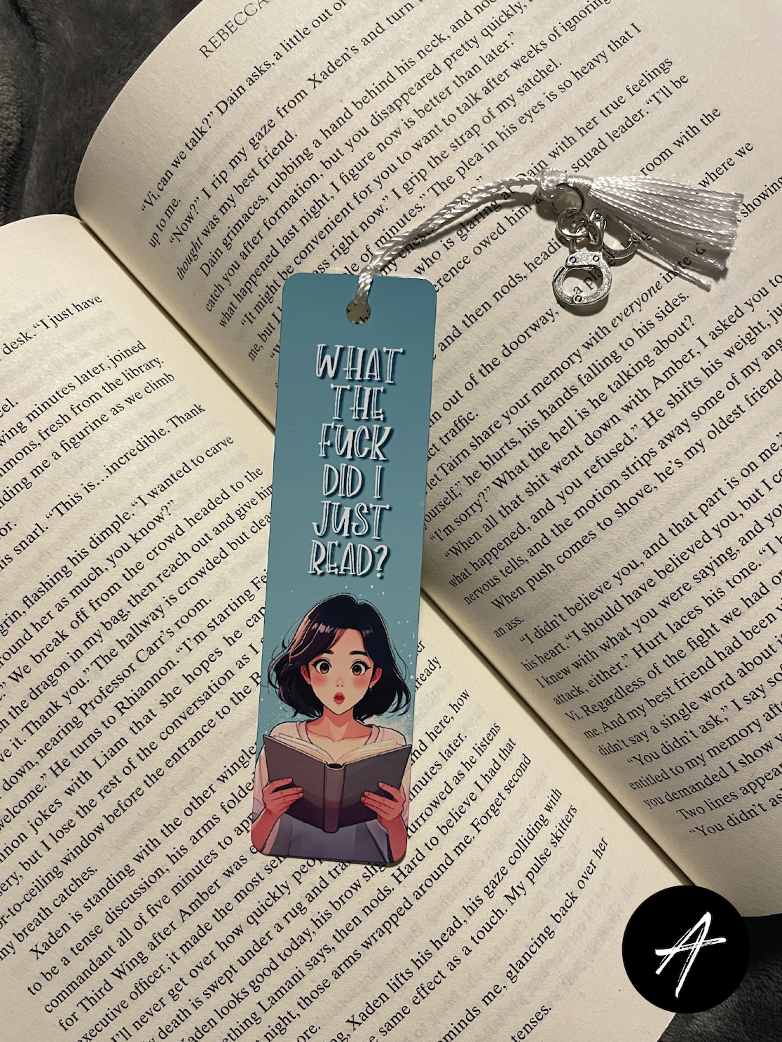 Smut Bookmark with text and illustration on an open book